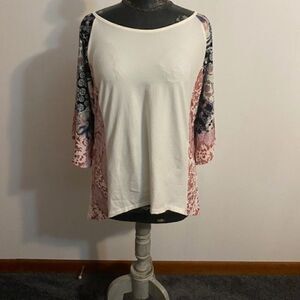 andthewhy Beige with Floral print bell sleeves tunic, size L
